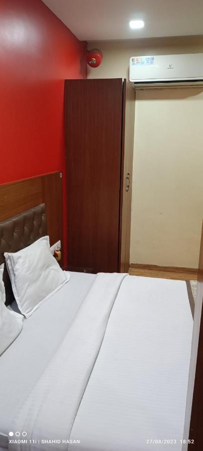 Hotel A Suites Mumbai Kültér fotó